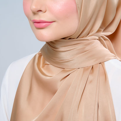 [As-Is] Instant Tag n' Go Shawl l Satin Silk in Gold