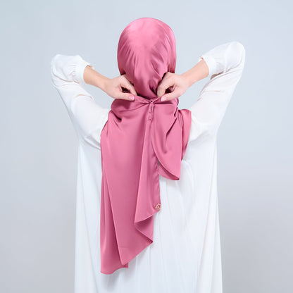 [As-Is] Instant Tag n' Go Shawl l Satin Silk in Sorbet