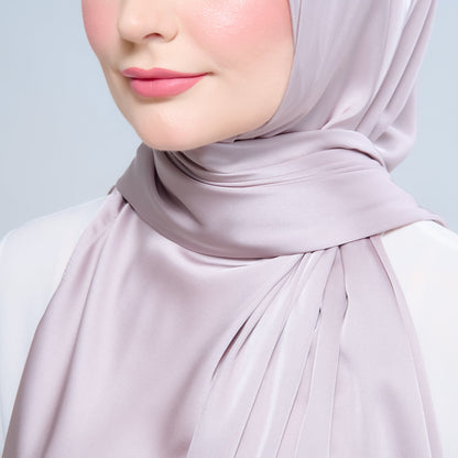 [As-Is] Instant Tag n' Go Shawl l Satin Silk in Cool Taupe