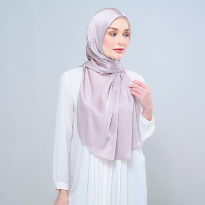 [As-Is] Instant Tag n' Go Shawl l Satin Silk in Cool Taupe