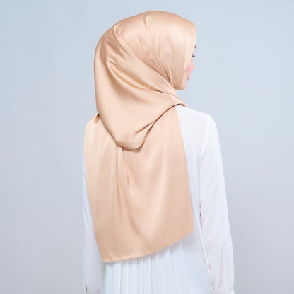 [As-Is] Instant Tag n' Go Shawl l Satin Silk in Gold