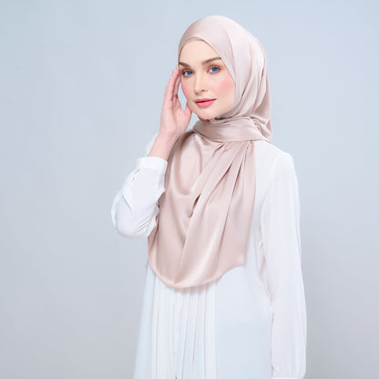 [As-Is] Instant Tag n' Go Shawl l Satin Silk in Linen Taupe