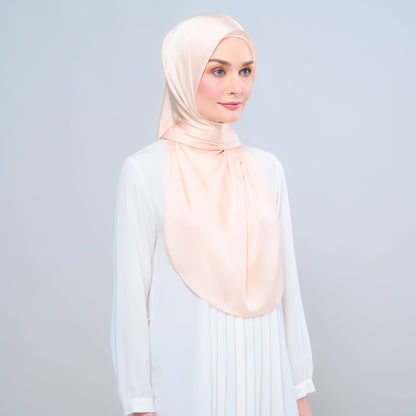 [As-Is] Instant Tag n' Go Shawl l Satin Silk in Soft Apricot