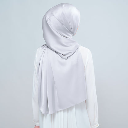 [As-Is] Instant Tag n' Go Shawl l Satin Silk in Silver