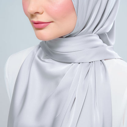 [As-Is] Instant Tag n' Go Shawl l Satin Silk in Silver