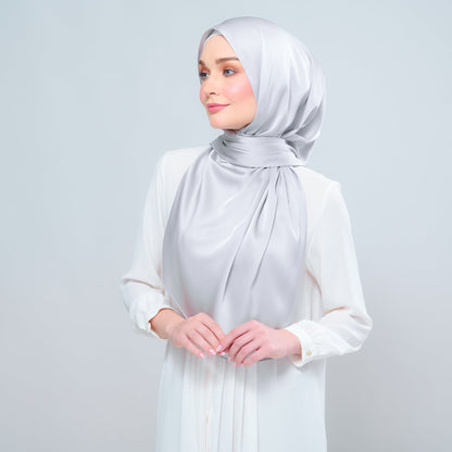 [As-Is] Instant Tag n' Go Shawl l Satin Silk in Silver