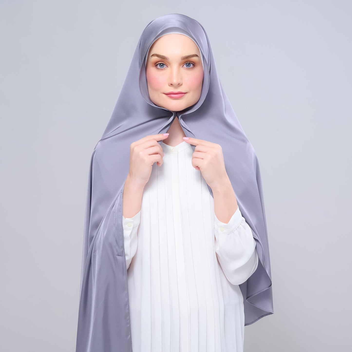 [As-Is] Instant Tag n' Go Shawl l Satin Silk in Titanium Grey