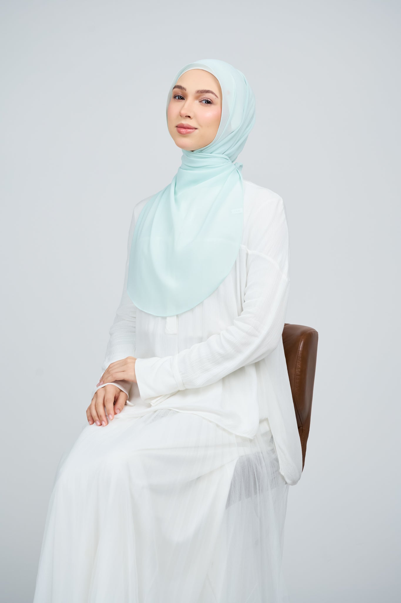 HoodX Curve in Tiffany