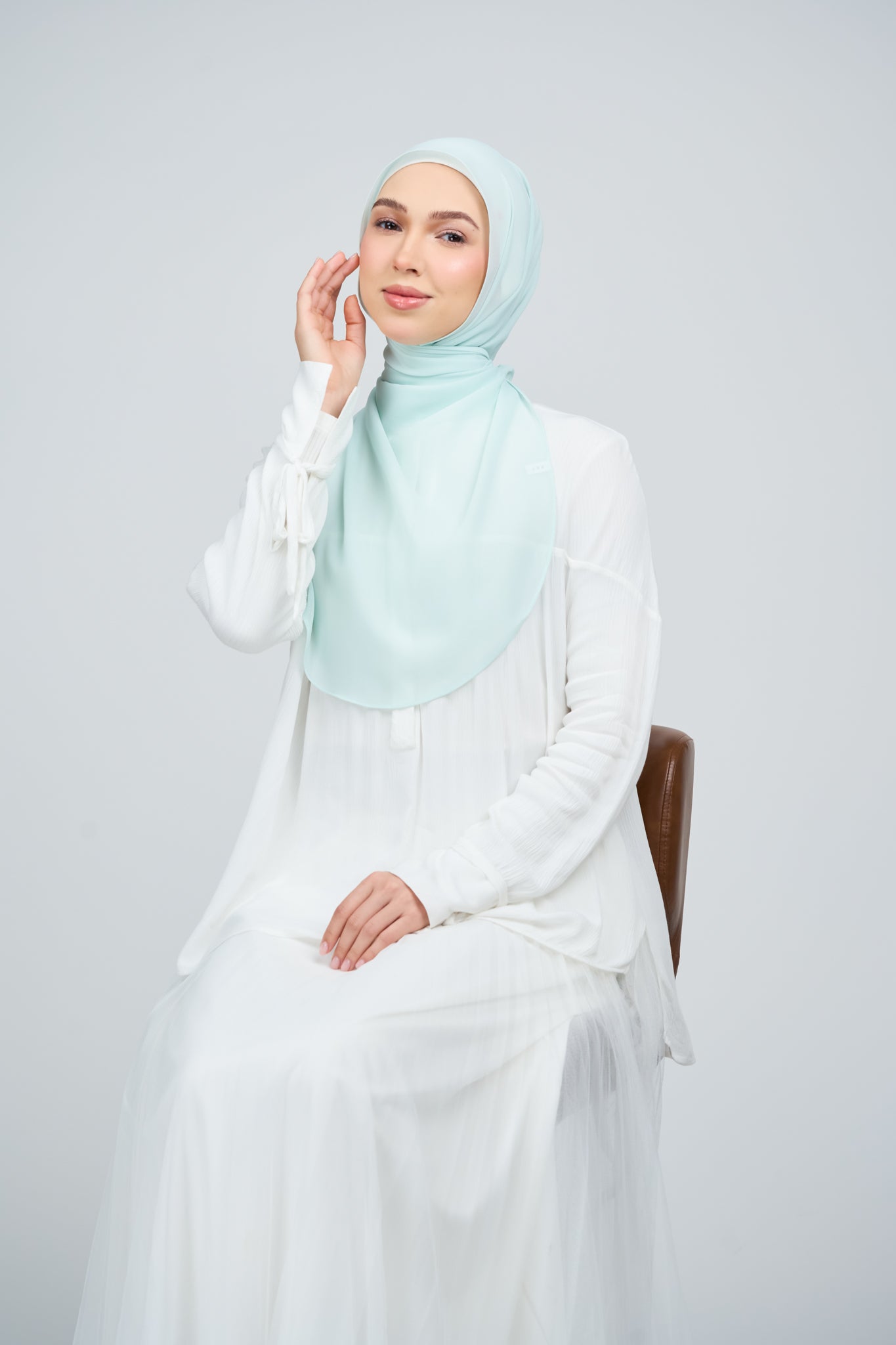 HoodX Curve in Tiffany