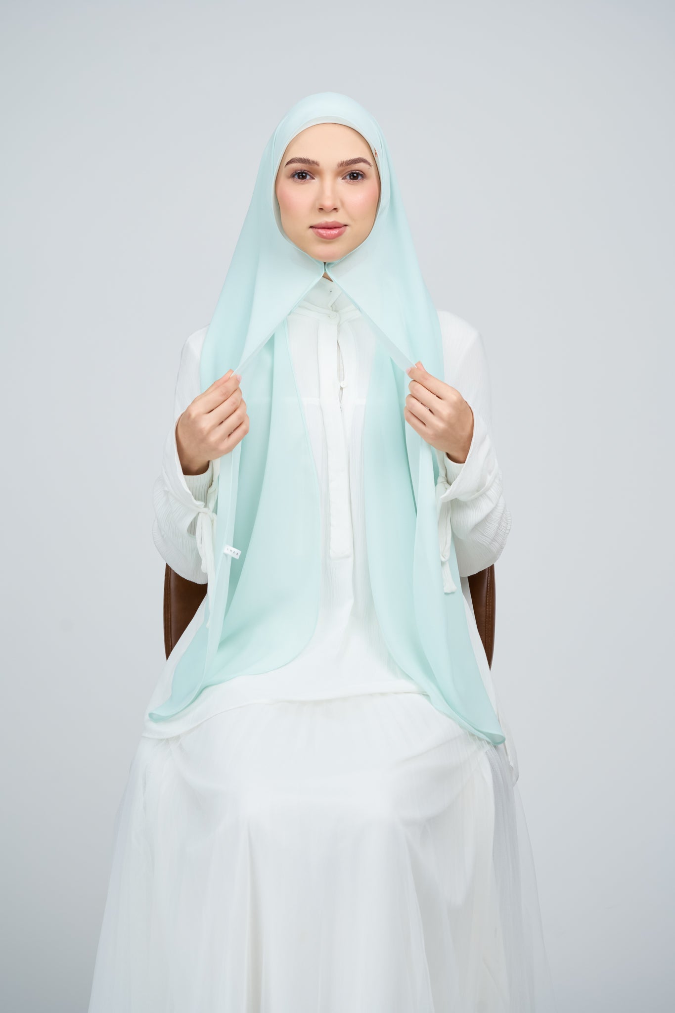 HoodX Curve in Tiffany