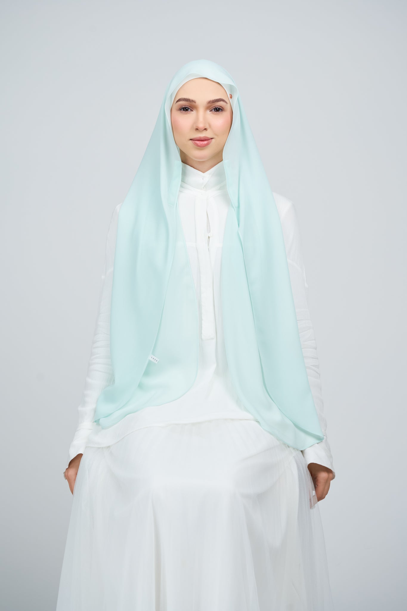 HoodX Curve in Tiffany