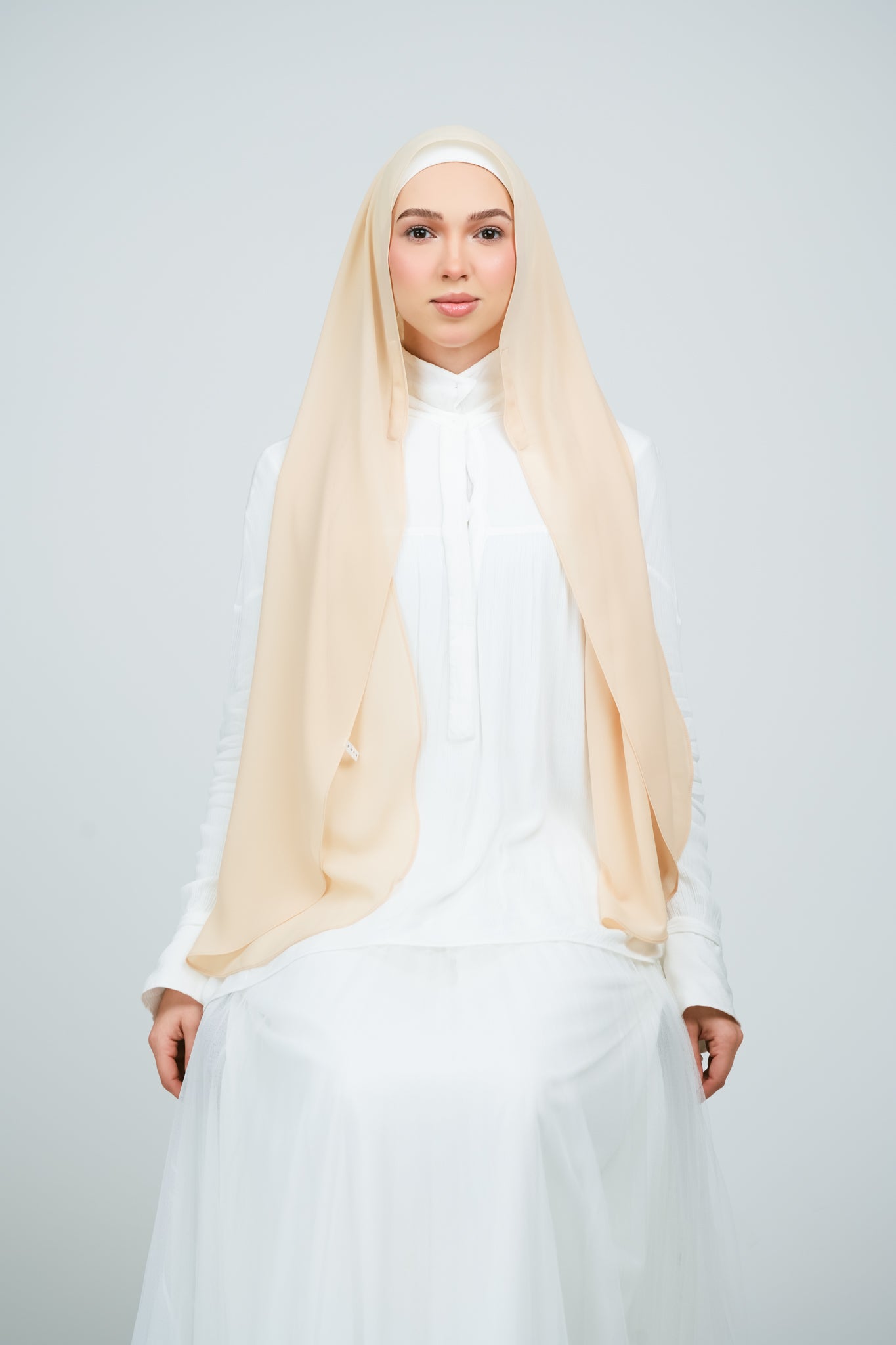 HoodX⁺Plus Curve in Warm Vanilla