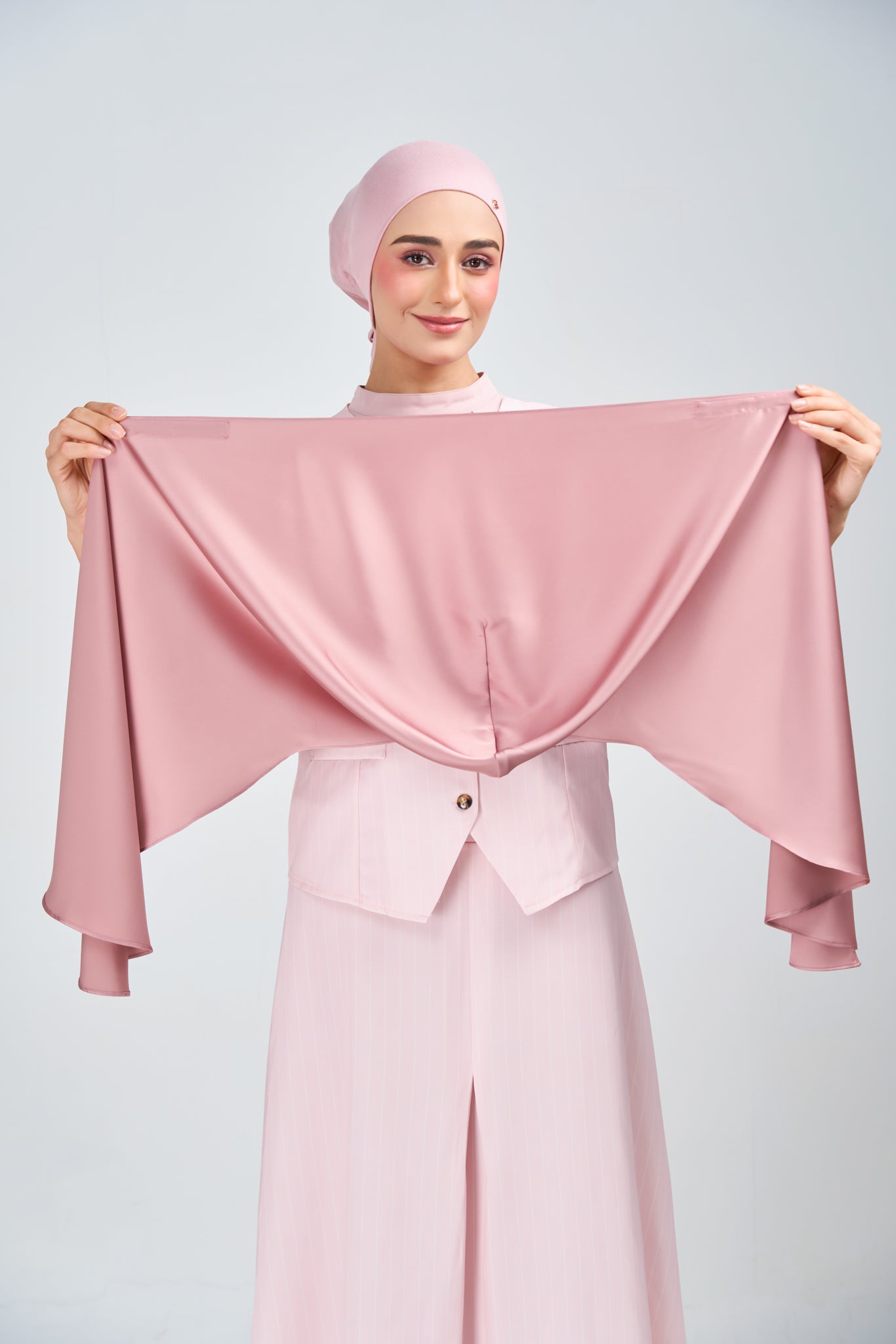 [★New] HoodX⁺Plus Luxe in Dahlia Pink