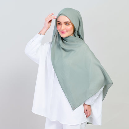 Ironless Elle Shawl in Matcha