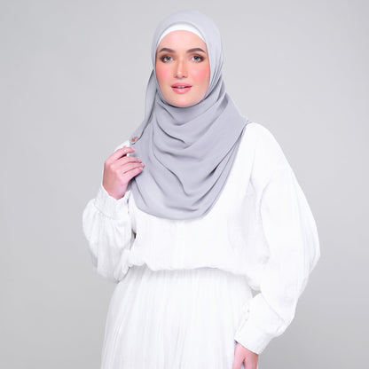 SLBasic 1.8M Shawl in Light Platinum