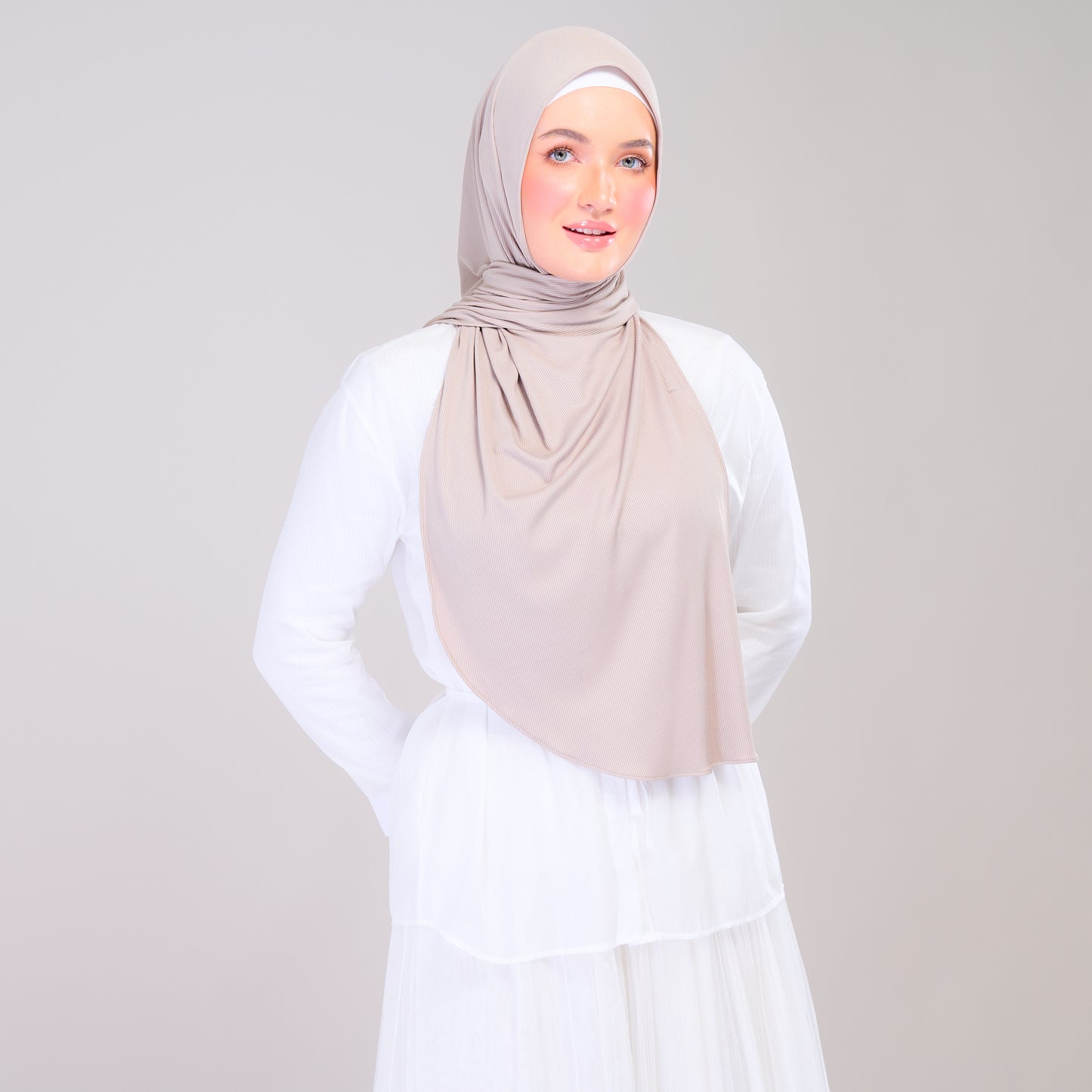 Instant Tag n' Go Shawl | Ribbed Jersey in Natural Sand