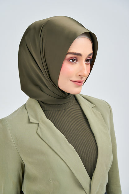 HoodX Luxe in Terra Olive