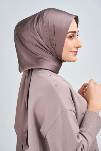 HoodX Luxe in Truffle