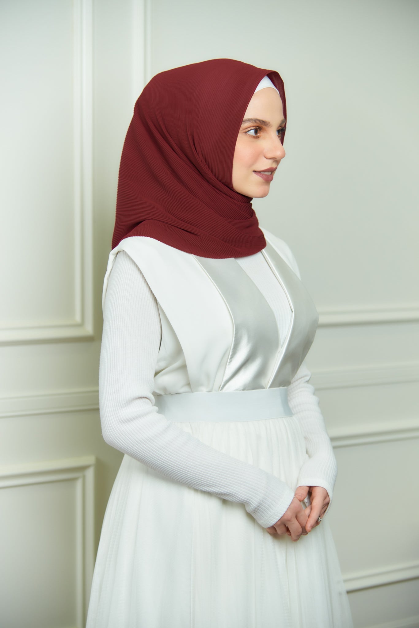 Bawal NeatPleats 2022 in Crimson Red [MAJOR DEFECT]