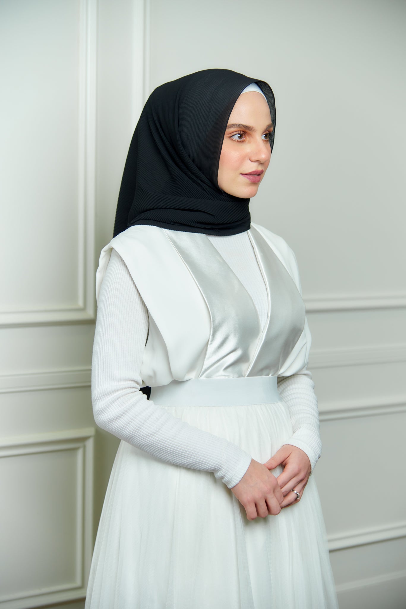 Bawal NeatPleats 2022 in Black [Minor Defect]