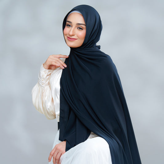 Adelia Magnet Series in Ebony