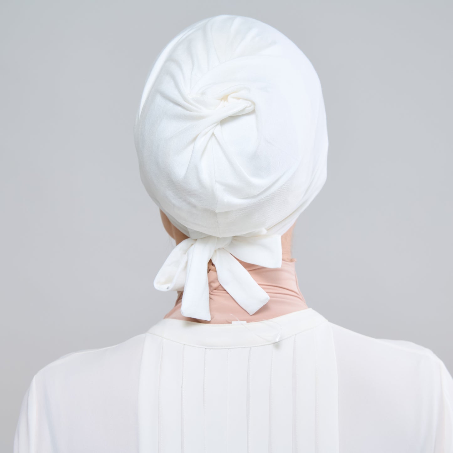 Cleo Tie-Inner in White