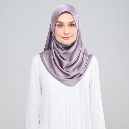 Grace Set in Ash Taupe