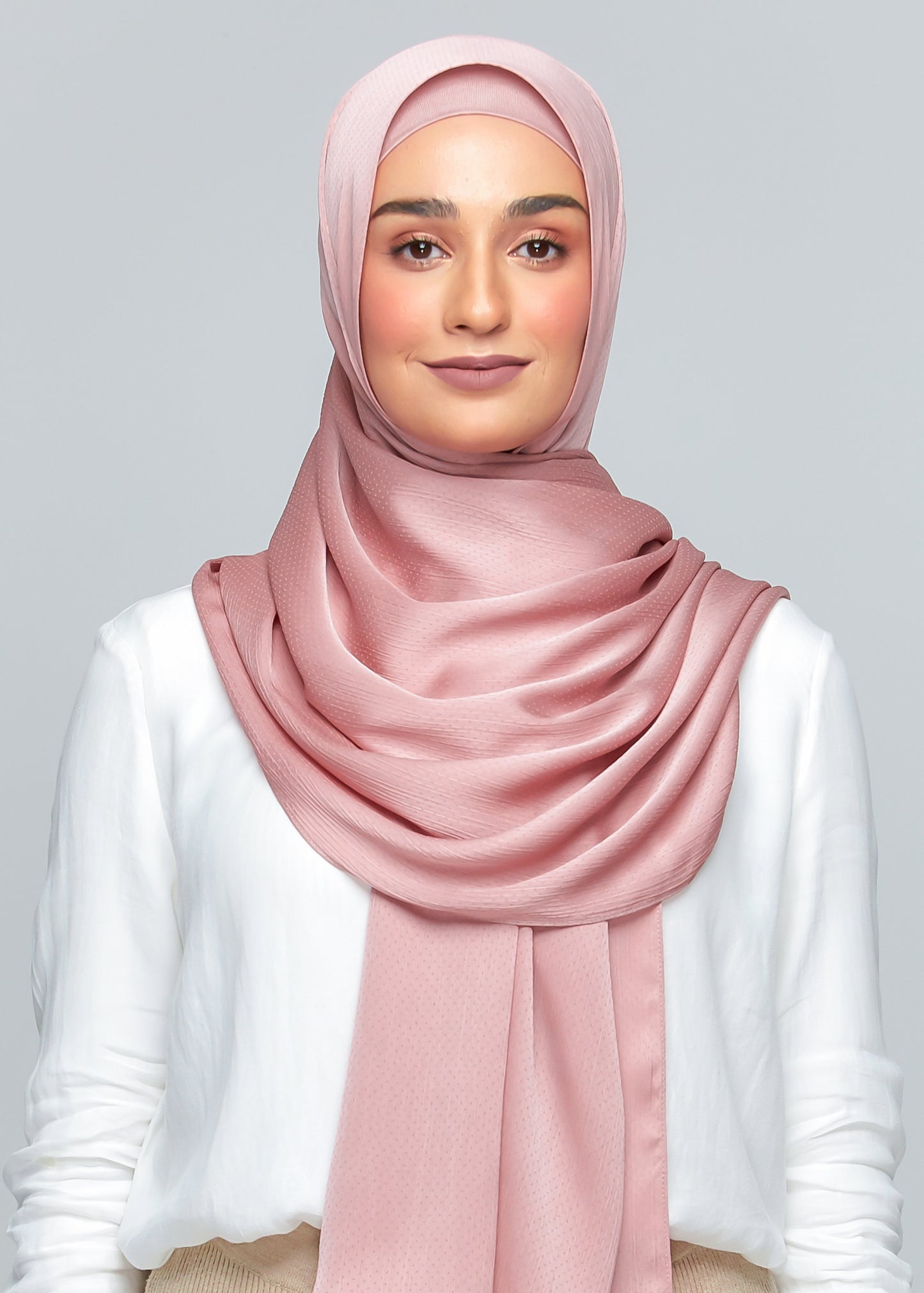 Lily Shawl in Dusty Pink 2.0 [Minor Defect]