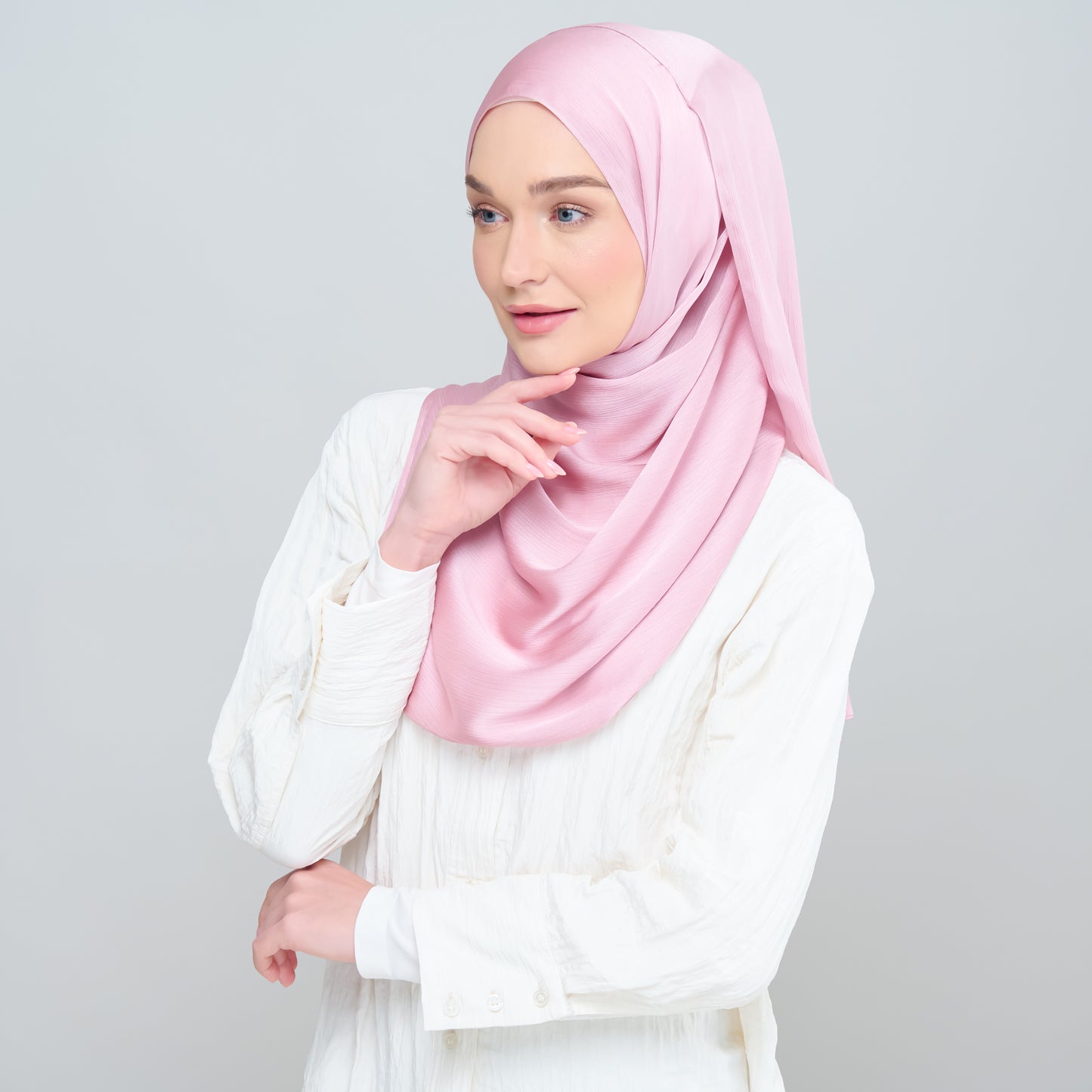 Medina Silk Shawl in Dusty Pink