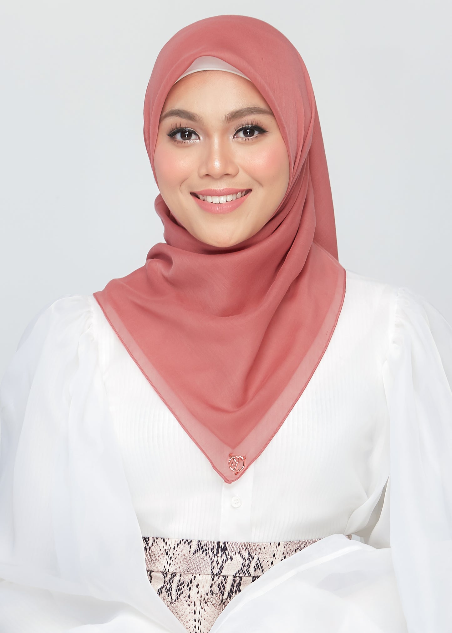 Bawal Babe in Rosewood