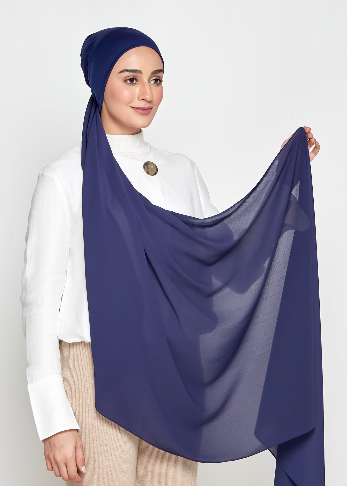 Chiffon Dolce in Deep Blue (Semi-Instant)