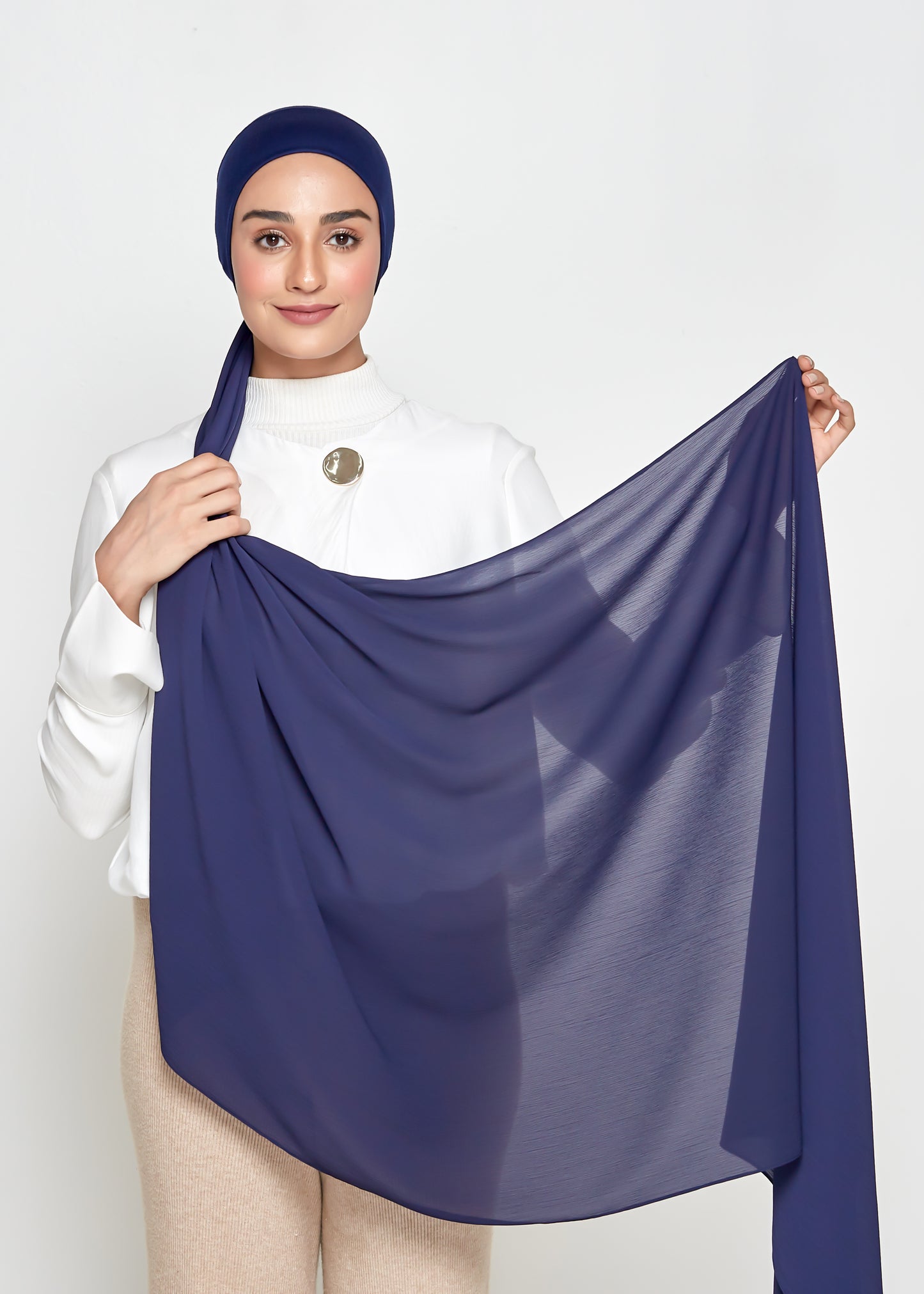 Chiffon Dolce in Deep Blue (Semi-Instant)