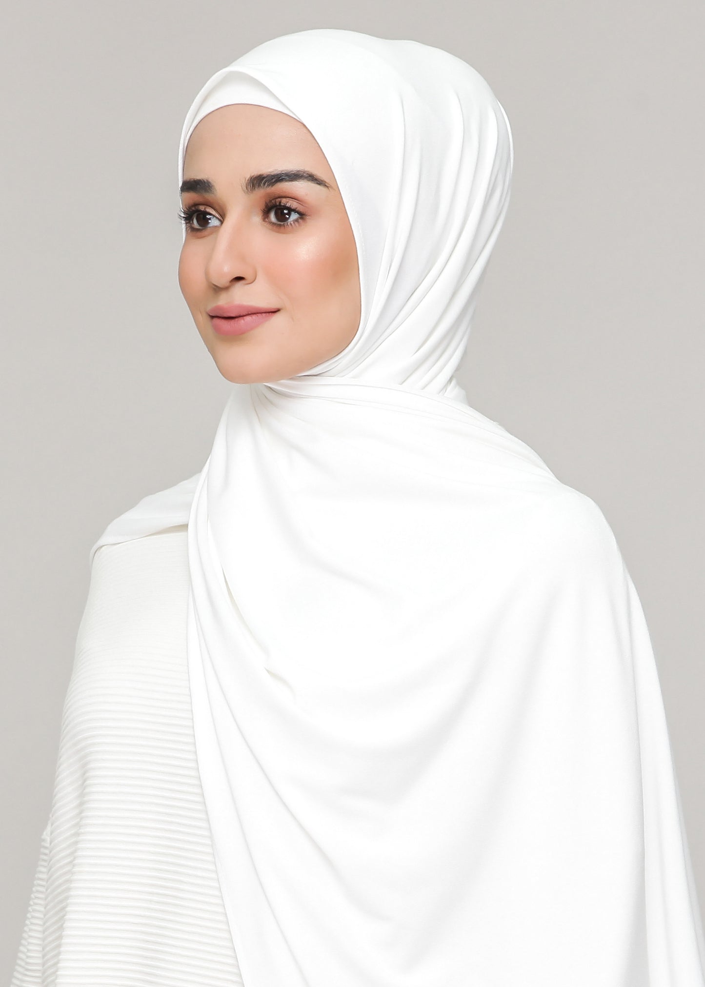 Cozy Set in Heavenly White