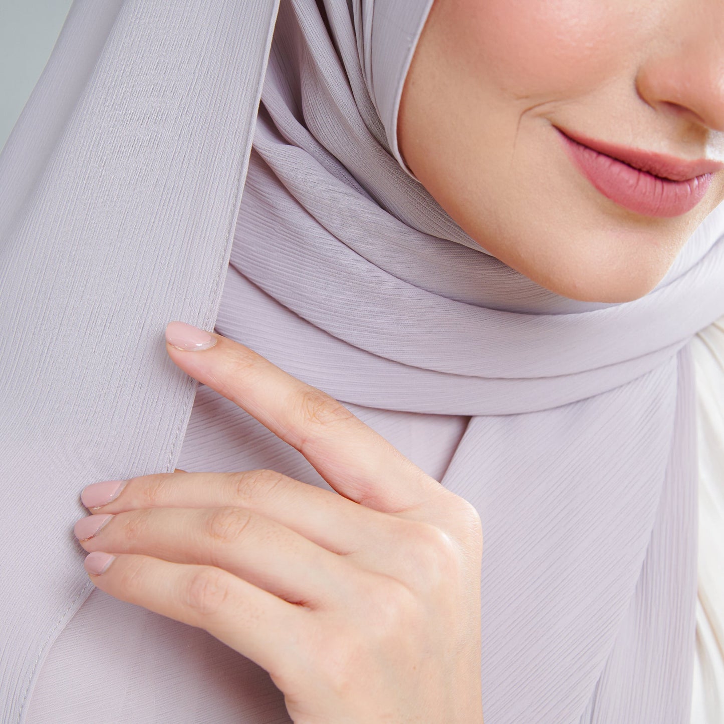 Selena Magnet Series in Taupe [Minor Defect]